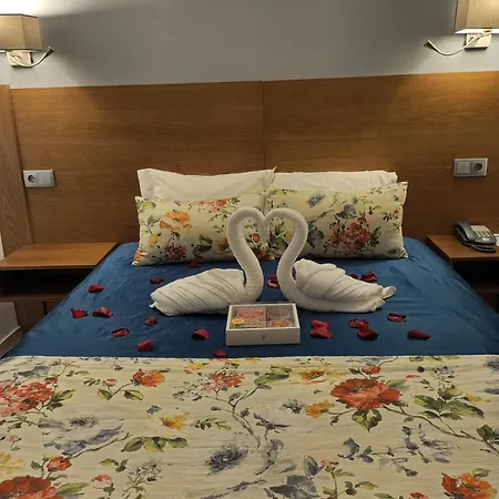 Santo Antonio De Padua Hotel Fátima