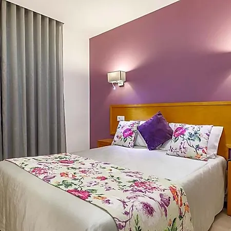 Santo Antonio De Padua فندق 2*