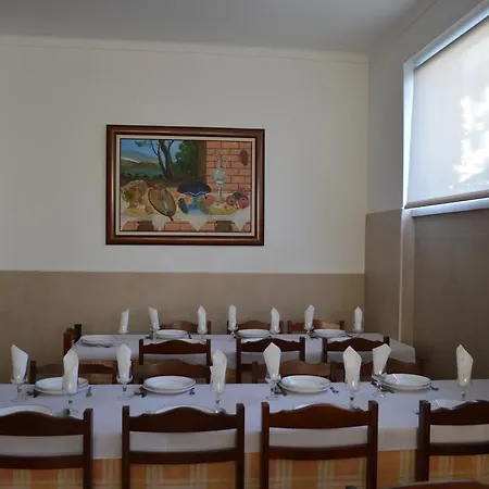 מלון Santo Antonio De Padua