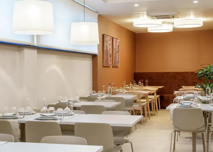 Santo António De Pádua 2* Fátima